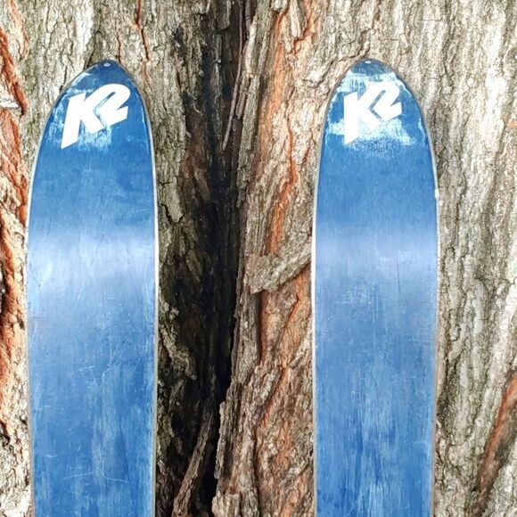 Vintage k2 444 short cut USA Salomon skis - Picture 7 of 9